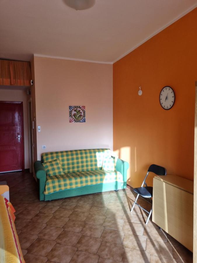 Appartamento Les Roches Noires Giardini Naxos Ngoại thất bức ảnh